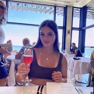 Meet your Posher, Bridgett